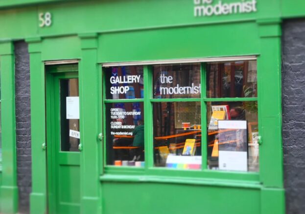 New indie bookshop UNITOM on Stevenson Square is now open