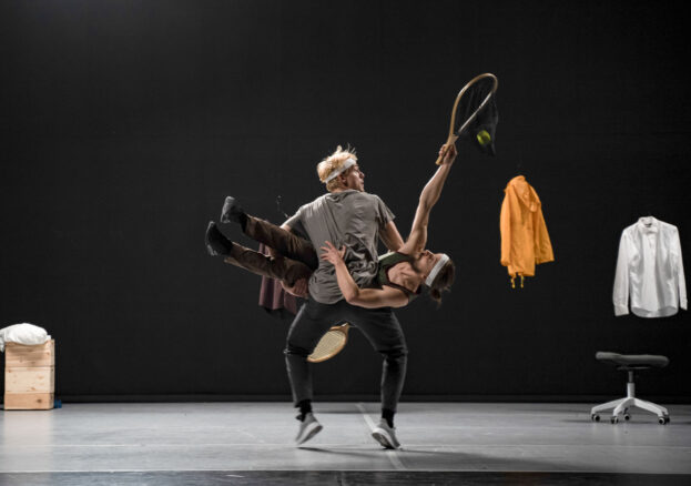 Nuaa Circus - Meanwhile at Lowry