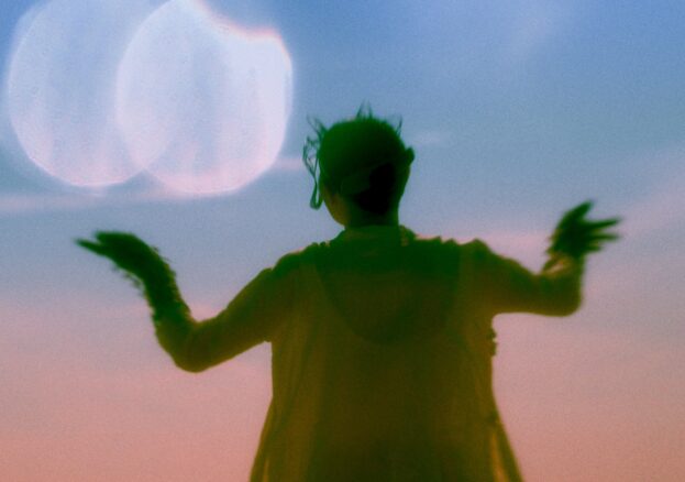  Charmaine Poh, The Moon Is Wet (2025), 24:30, 3-channel video installation. Commissioned by PalaisPopulaire. Film still courtesy of the artist.